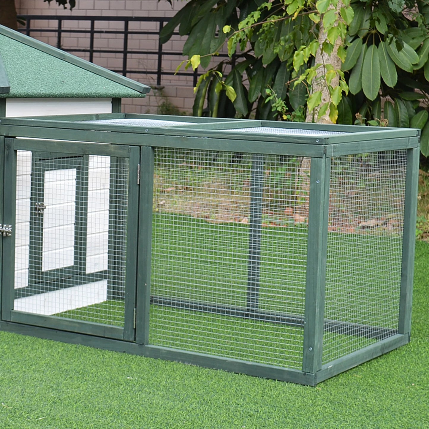 Chicken Coop Hen House, 4-6 chickens, Cottage Style, Green