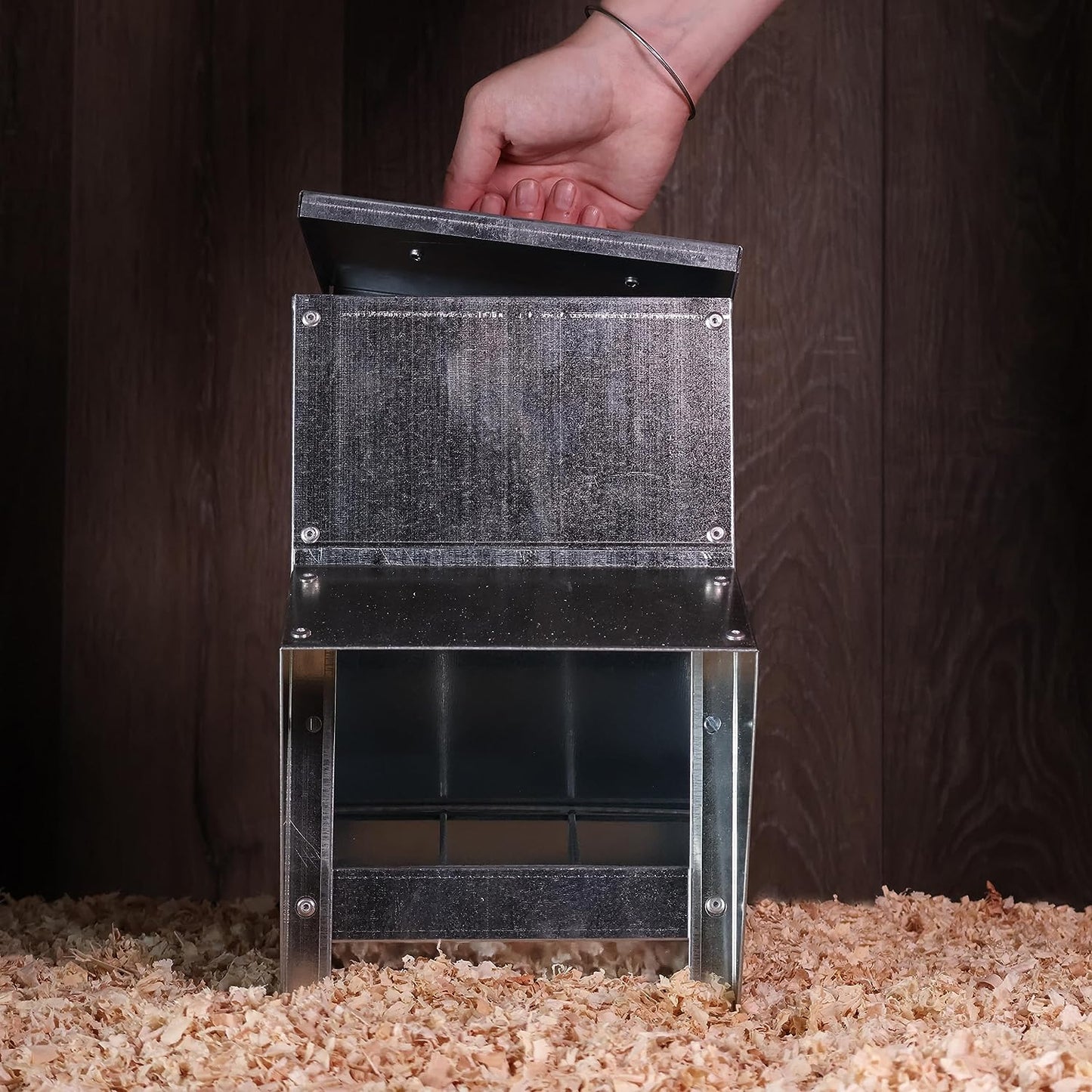 11.5Lb Capacity Galvanized Chicken Feeder - Rat Proof Poultry Feeder with Lid Weatherproof Outdoor Coop Food Dispenser